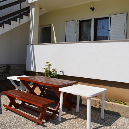 Apartments Aneva 1 บัชกา ภายนอก รูปภาพ